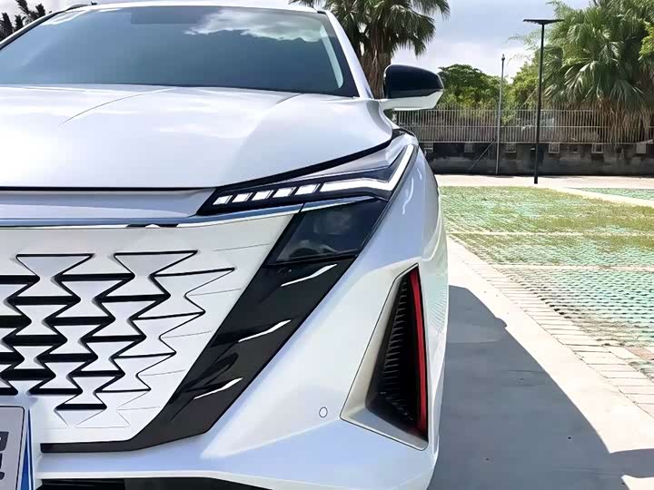 Фото 9 - Changan Oshan Z6