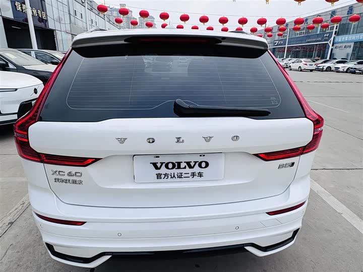Фото 5 - Volvo XC60