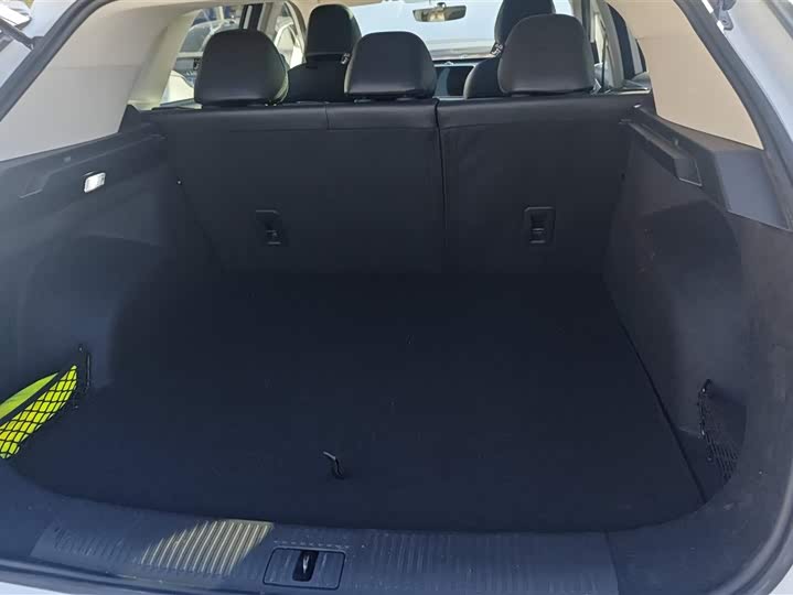 Фото 4 - MG Motor One