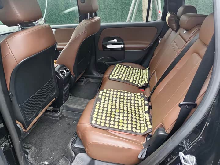 Фото 5 - Mercedes-Benz GLB-Class