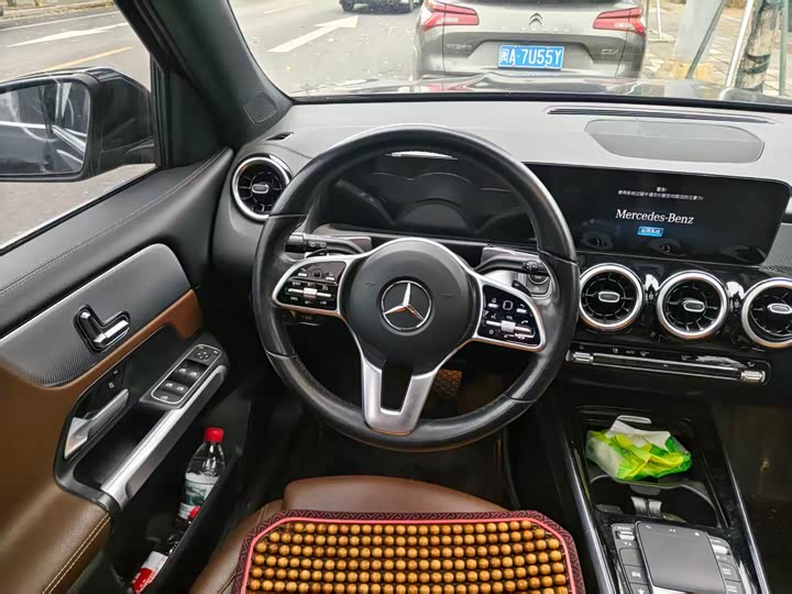 Фото 9 - Mercedes-Benz GLB-Class