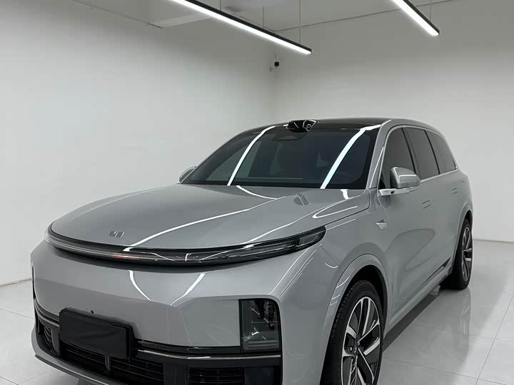 Фото 1 - LiXiang L9