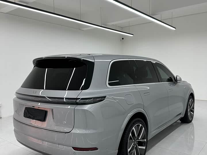 Фото 6 - LiXiang L9