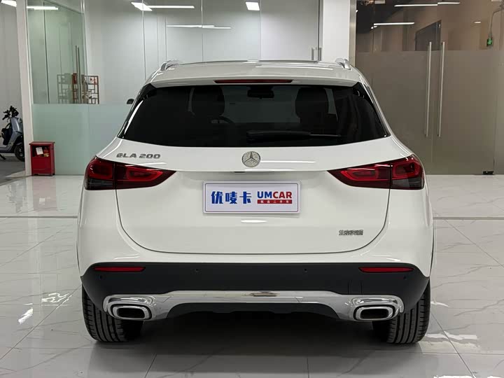 Фото 4 - Mercedes-Benz GLA-Class