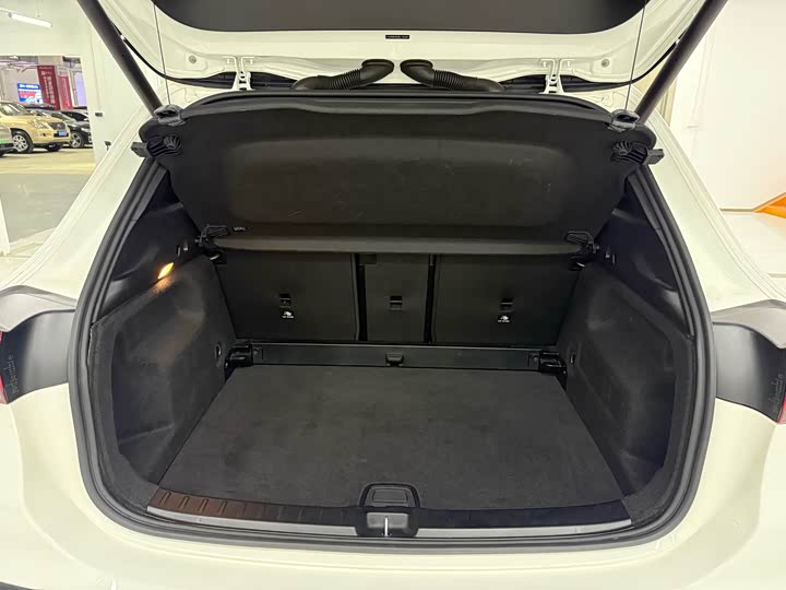 Фото 6 - Mercedes-Benz GLA-Class