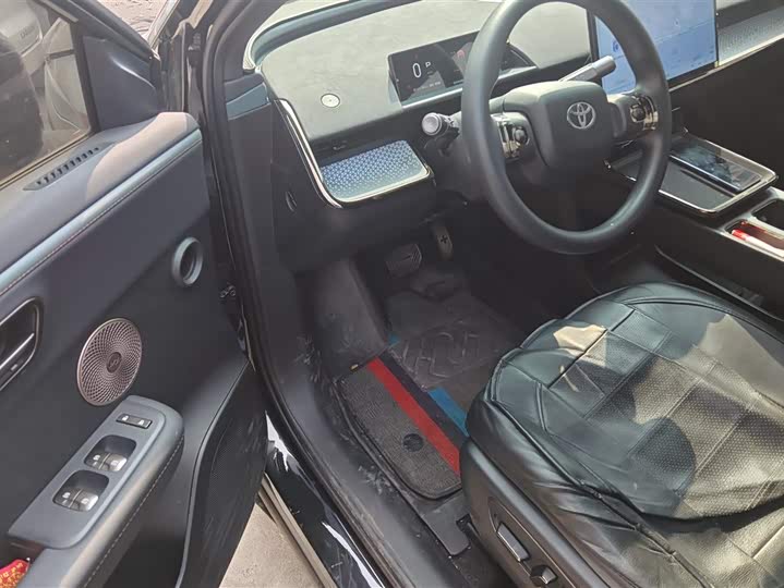 Фото 9 - Toyota bZ3X