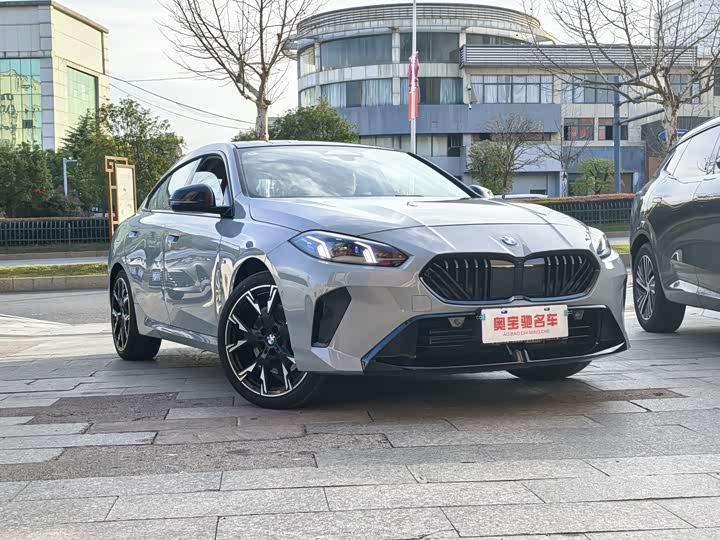 Фото 3 - BMW 2 Series