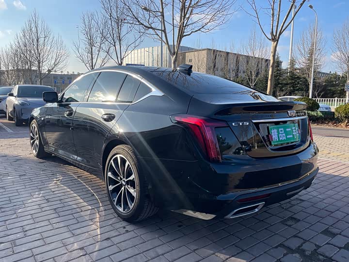 Фото 6 - Cadillac CT5