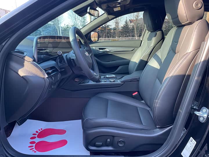 Фото 7 - Cadillac CT5