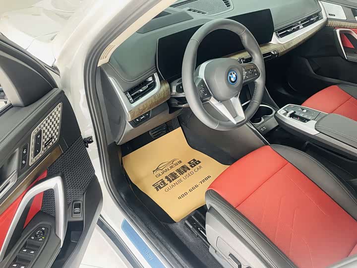 Фото 5 - BMW iX1