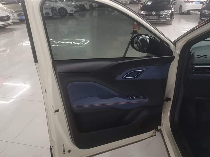 Фото 7 - BYD Seagull