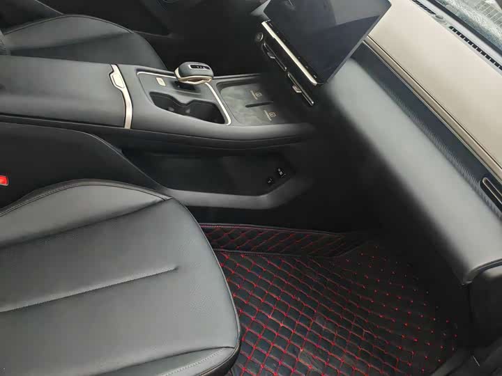 Фото 5 - Changan Eado Plus