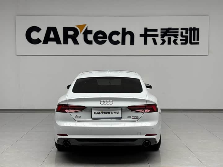 Фото 2 - Audi A5