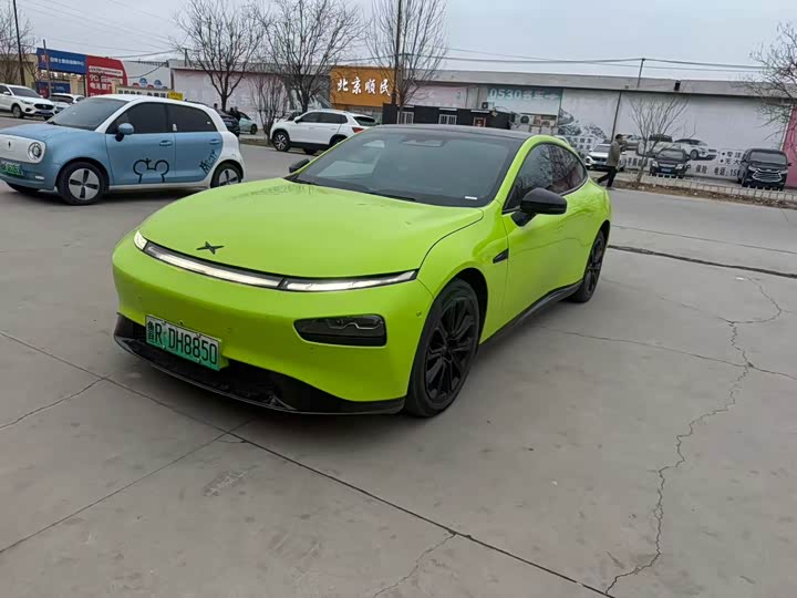 Фото 1 - XPeng P7