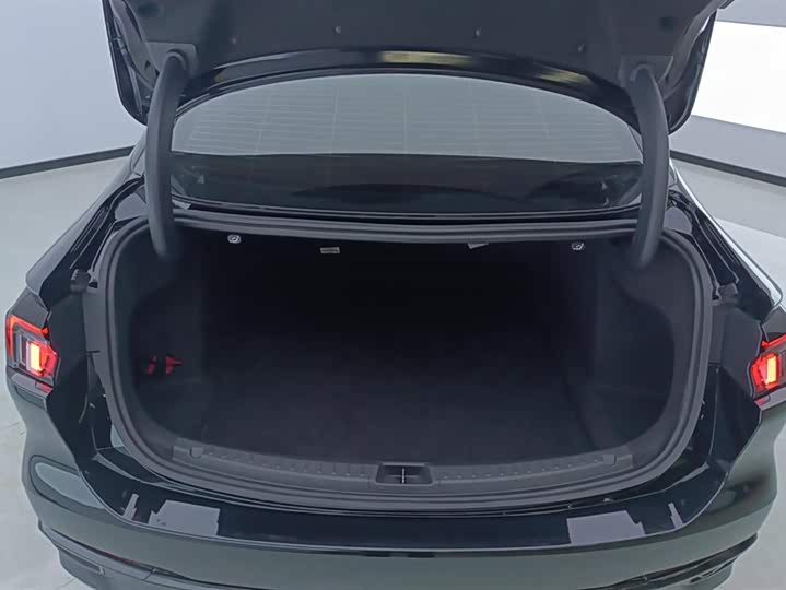 Фото 4 - Ford Mondeo