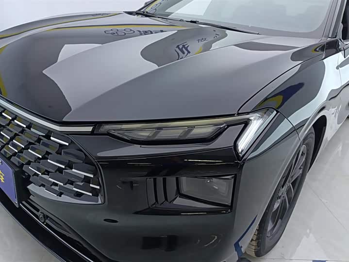 Фото 5 - Ford Mondeo