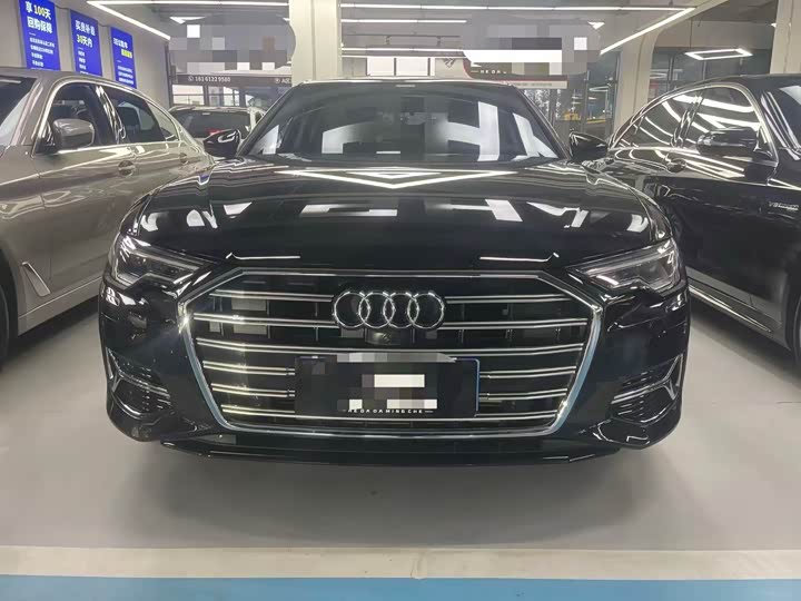 Фото 2 - Audi A6L