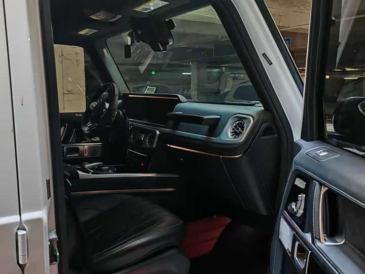 Фото 3 - Mercedes-Benz G-Class AMG