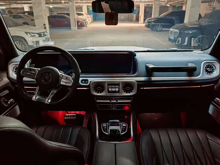 Фото 4 - Mercedes-Benz G-Class AMG