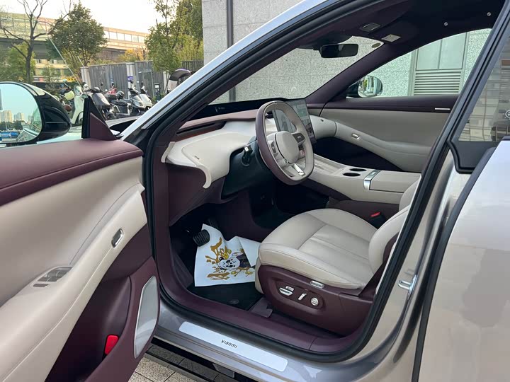 Photo 4 - Xiaomi YU7