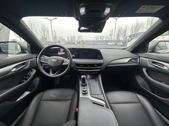 Фото 6 - Cadillac CT5