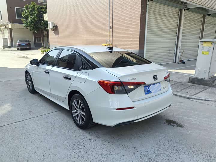 Фото 3 - Honda Civic