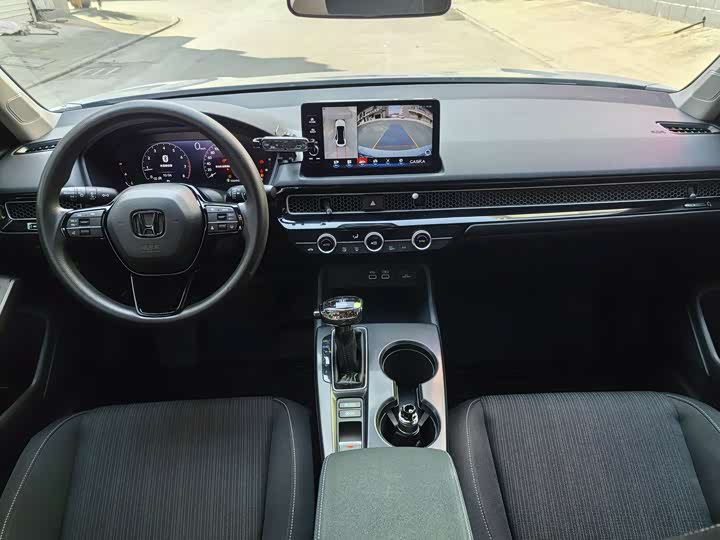 Фото 7 - Honda Civic