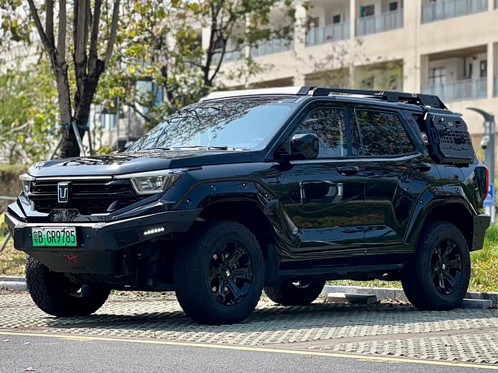 Photo 1 - Tank 400 Hybrid