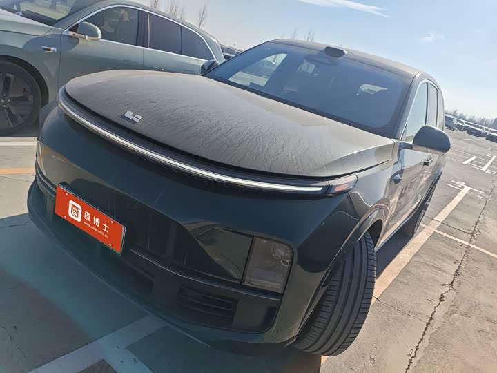 Фото 1 - LiXiang L8