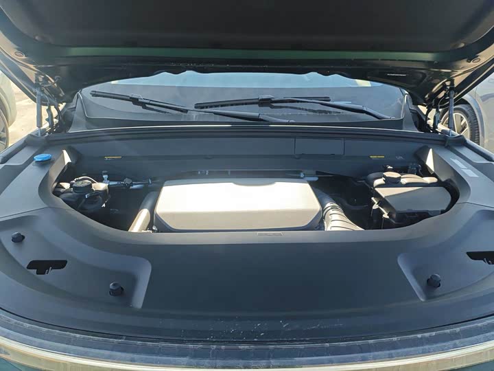 Фото 8 - LiXiang L8