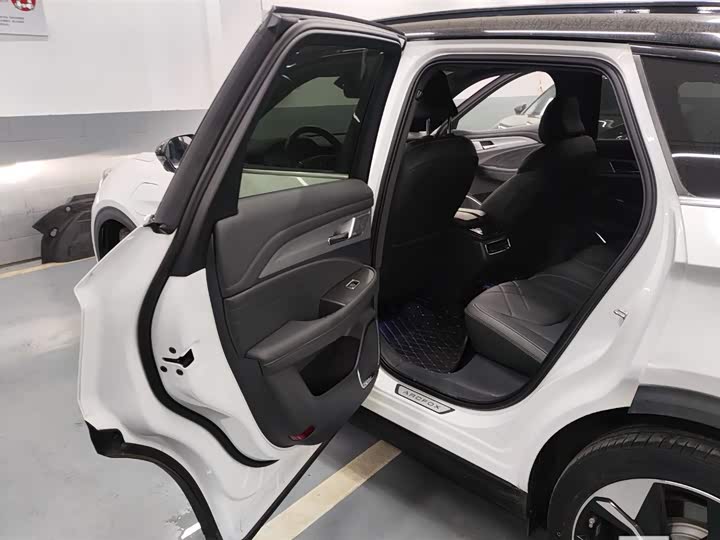 Фото 5 - BAIC Arcfox Alpha T