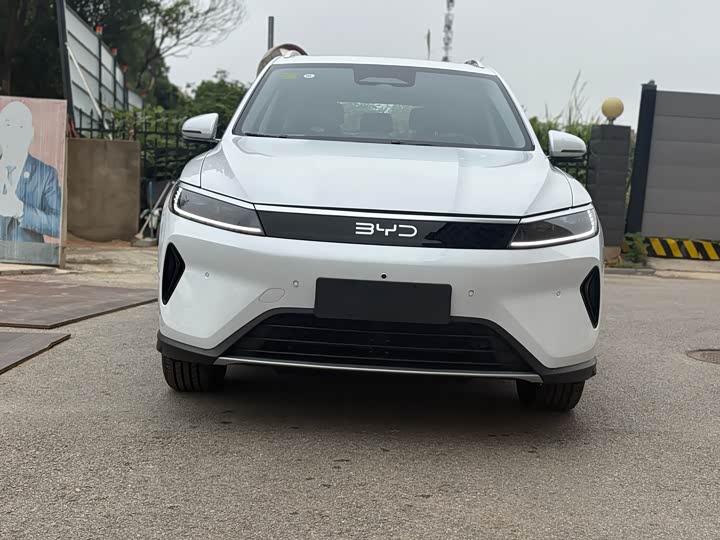 Фото 2 - BYD Sea Lion 05 DM-i Hybrid