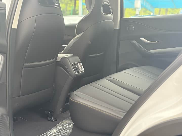 Фото 5 - BYD Sea Lion 05 DM-i Hybrid