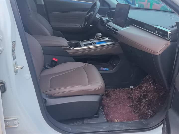 Фото 8 - GAC Trumpchi GS4