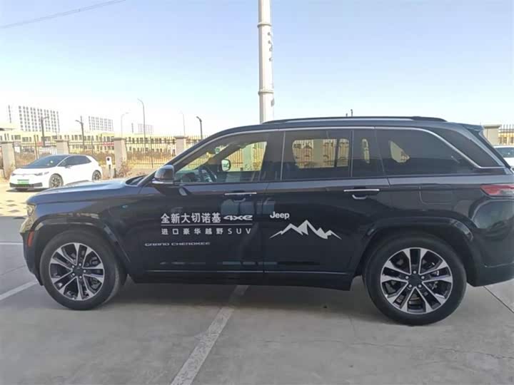 Фото 4 - Jeep Grand Cherokee Hybrid