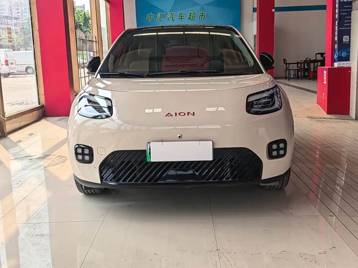 Фото 2 - GAC Aion UT