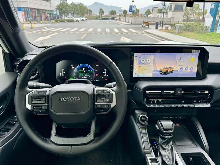 Фото 7 - Toyota Prado