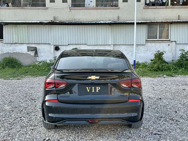 Фото 4 - Chevrolet Monza