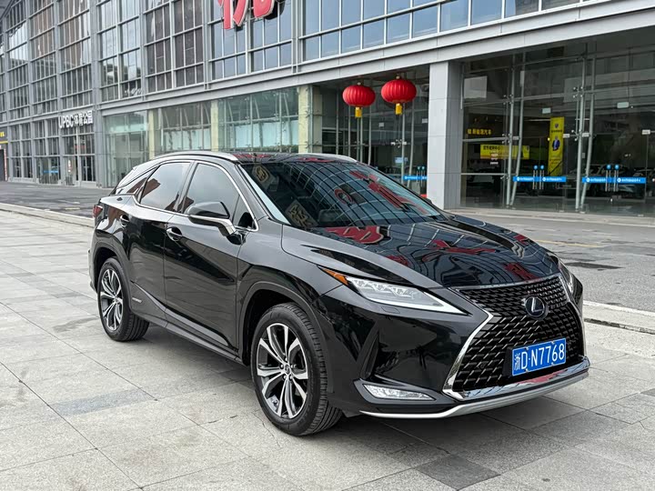 Фото 2 - Lexus RX