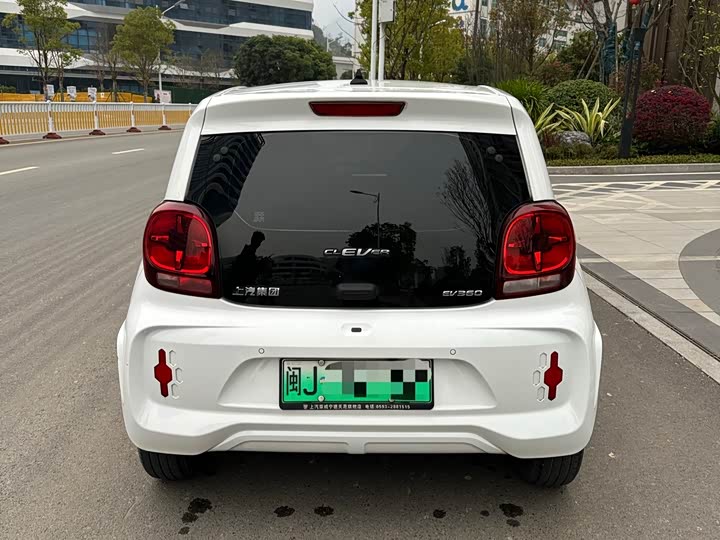 Фото 4 - Roewe Clever