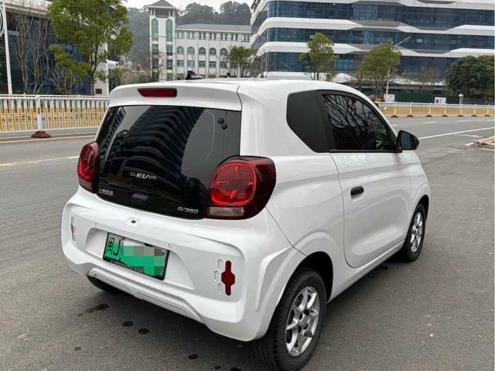 Фото 5 - Roewe Clever