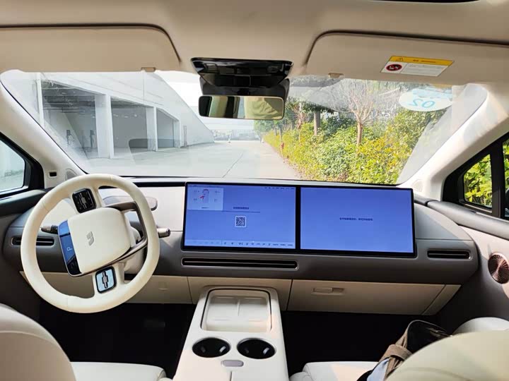 Фото 6 - LiXiang i8