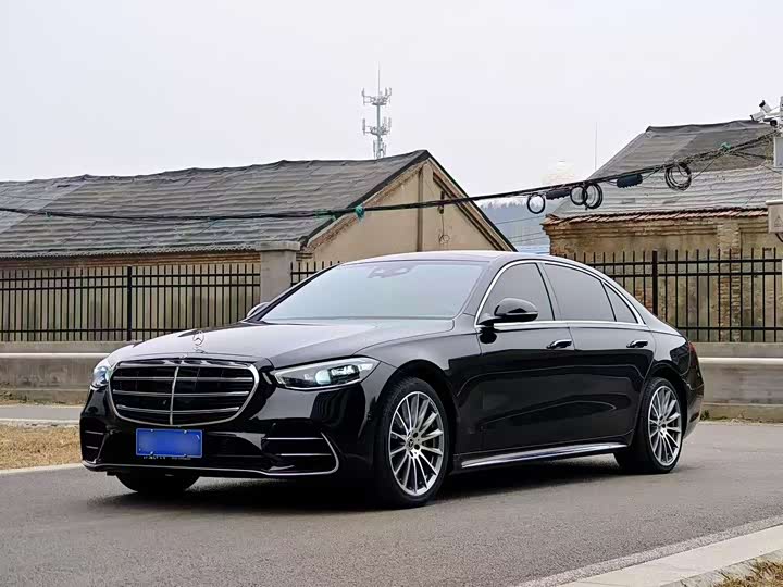 Photo 1 - Mercedes-Benz S-Class