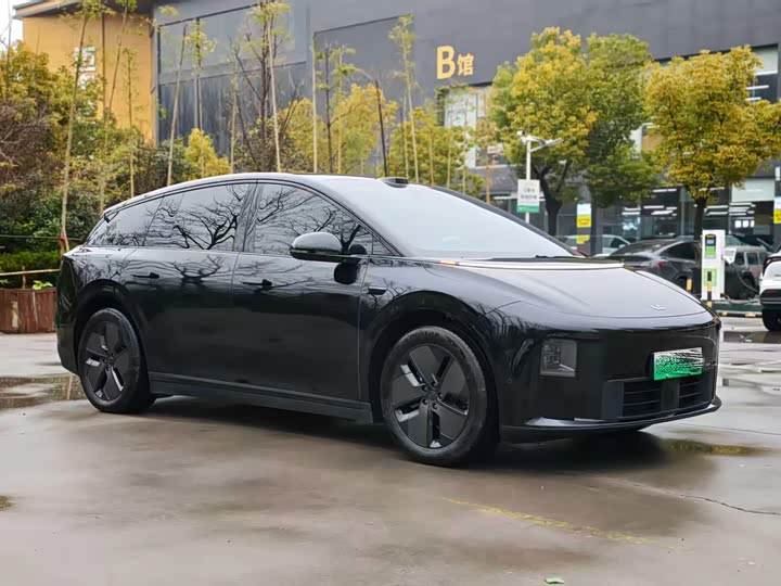 Фото 3 - LiXiang i6