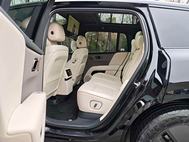 Фото 5 - LiXiang i6