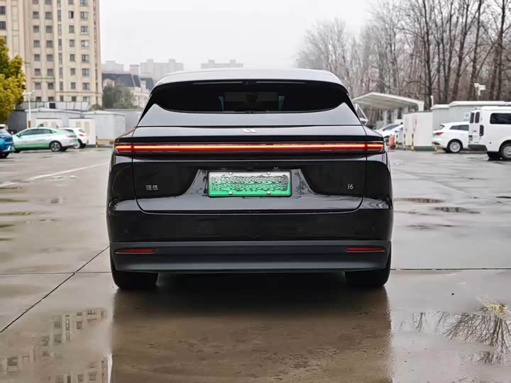 Фото 8 - LiXiang i6