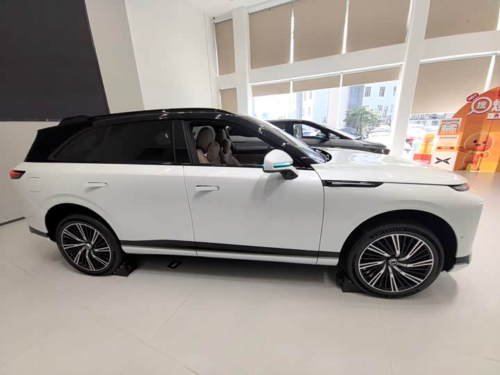 Фото 2 - XPeng G9