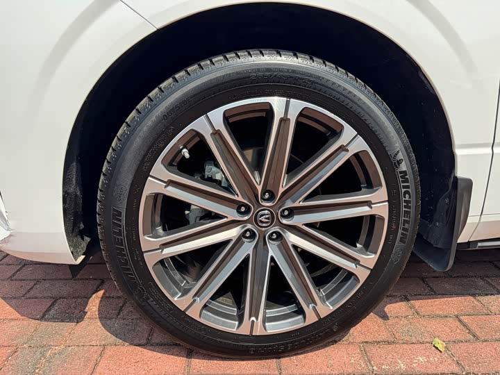 Фото 4 - Changan UNI-K