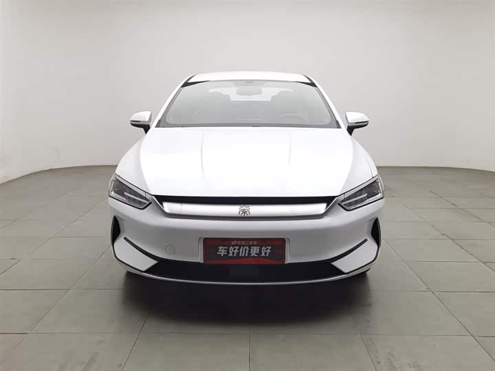 Фото 3 - BYD Qin Plus