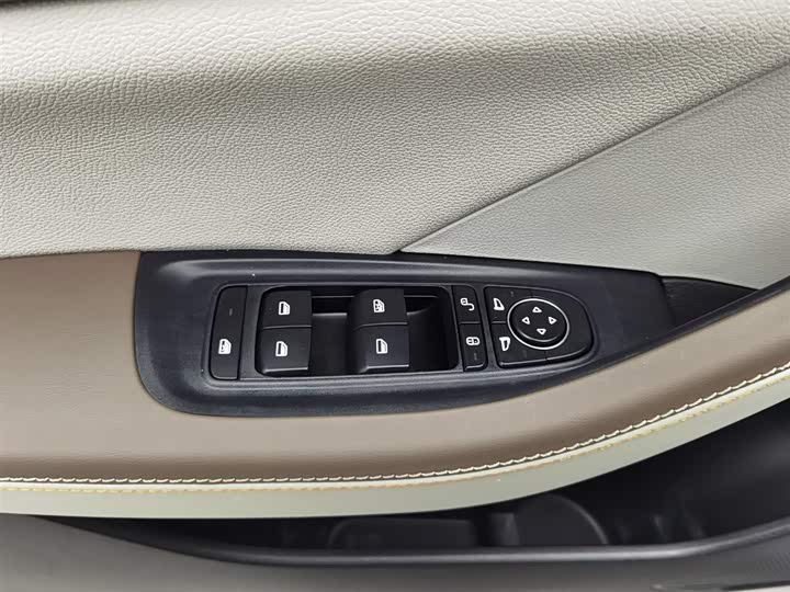 Фото 9 - BYD Qin Plus